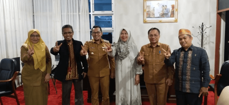 Vocharu dipercaya Pemkab Tanah Datar untuk optimalisasi kinerja pegawai dalam audiensi bersama pimpinan dan Sekda